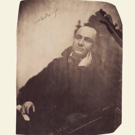 Nadar.Charles Baudelaire au fauteuil, vers 1855. © Musée d’Orsay, Dist. RMN-Grand Palais / Patrice Schmidt Nadar.Charles Baudelaire au fauteuil, vers 1855. ©
Musée d’Orsay, Dist. RMN-Grand Palais / Patrice Schmidt